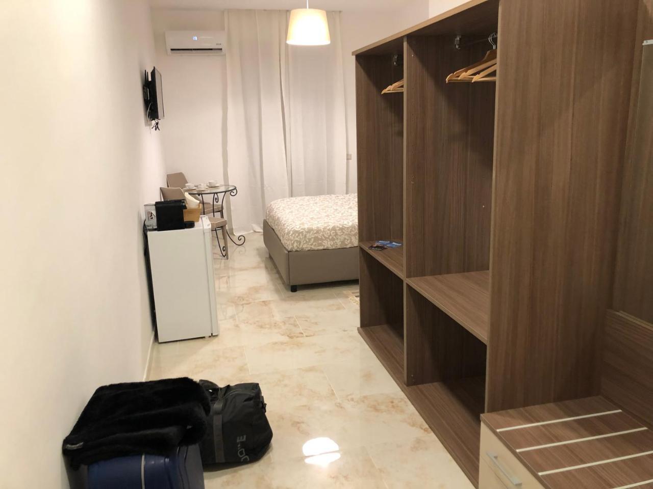 Antonietta De Pace Rooms By Napoli Milionaria B&B Εξωτερικό φωτογραφία