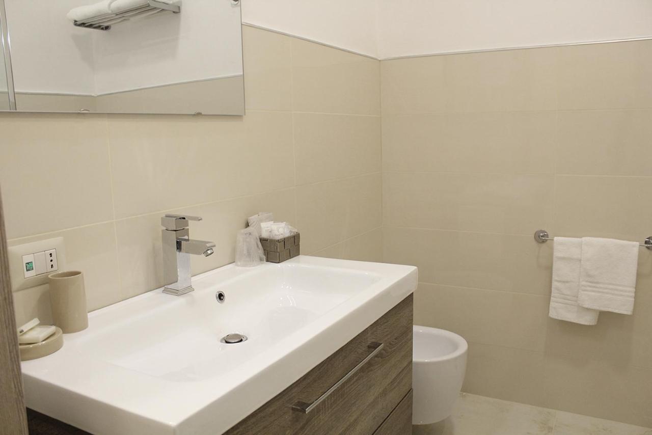Antonietta De Pace Rooms By Napoli Milionaria B&B Εξωτερικό φωτογραφία